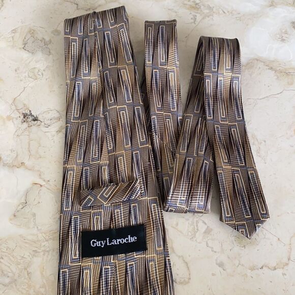 Guy Laroche 100% Silk Abstract Tie - Picture 3 of 5